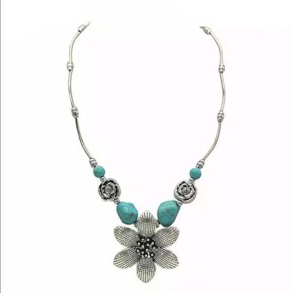 New Vintage Flower Natural Stone Necklace - Picture 10 of 13